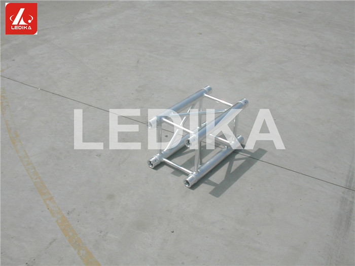 400 X 400 Aluminum Truss Systems For Countdown Party Reusable Event Truss
