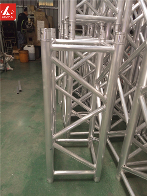 390 x 390 Customized Length Aluminum Spigot Truss Shiny Silver Truss System