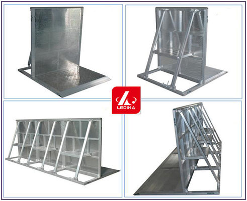 Quick And Easy Set-up Of Aluminum Crowd Control Barriers For Events