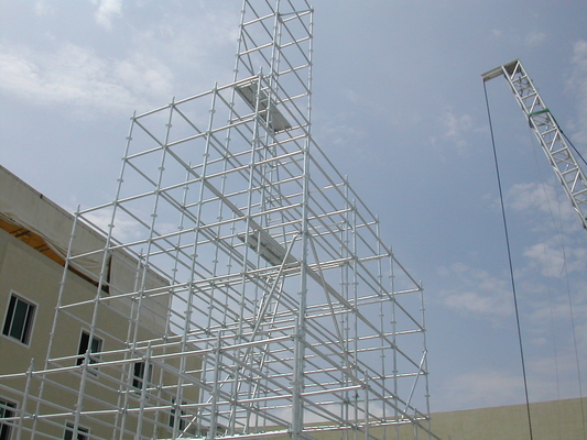 Outdoor Speaker Scaffolding Layer Truss 4m Length For Music Festival Stage