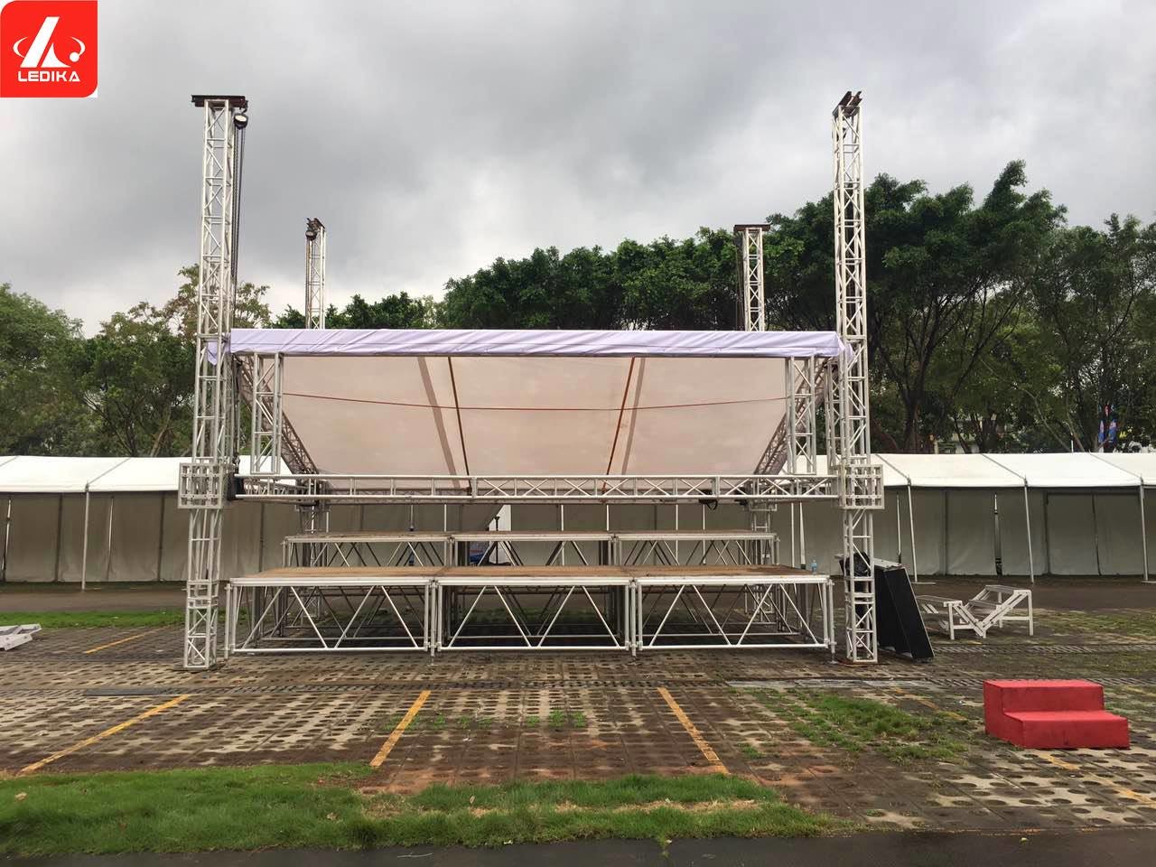 Professional Box Truss System Stage Trussing For Indoor Event 500mm 4000mm
