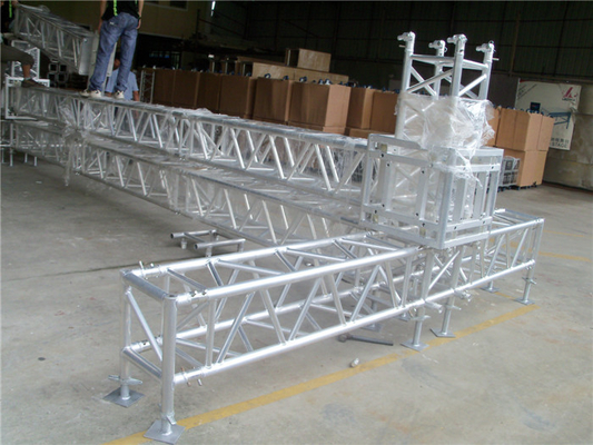 Red Aluminum Spigot Truss Stage Trussing , Exhibit Stage Truss Systems 34kg / m
