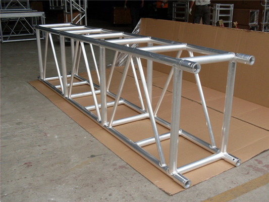 Heavy Duty 520mm - 760mm Aluminum Spigot Truss For Event