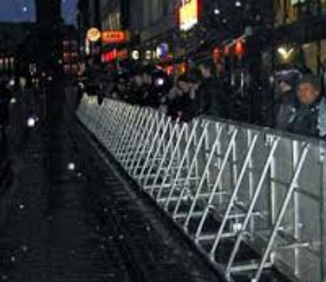 Crowd Security Control Barriers / Folding Silver Mojo Barriers Easy Assemble