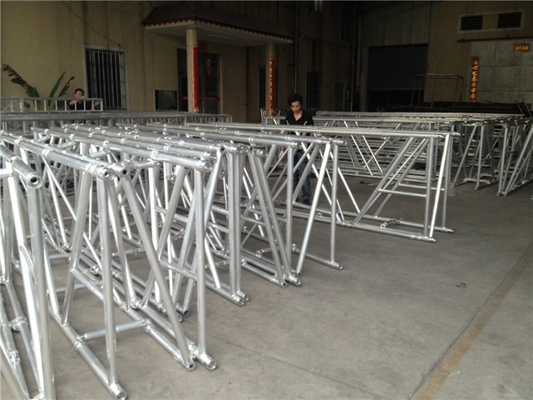Thick Square Folding Stage Truss 600x1200 mm Trussing System for Indoor Evening Party