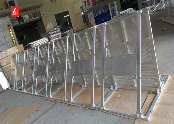6082 - T6 Aluminum Folding Crowd Control Stands / Hand Barrier For Sports Event