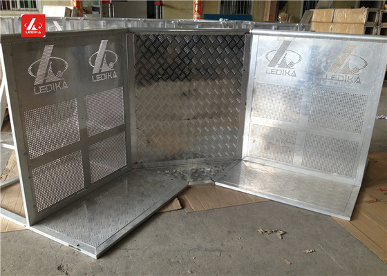 Outdoor Performances Crowd Control Systems Silver Crowd Control Stands With Door
