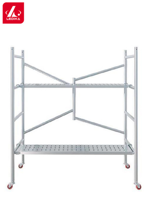 2m Folding aluminium mobile scaffolding tower Working Bench Outside